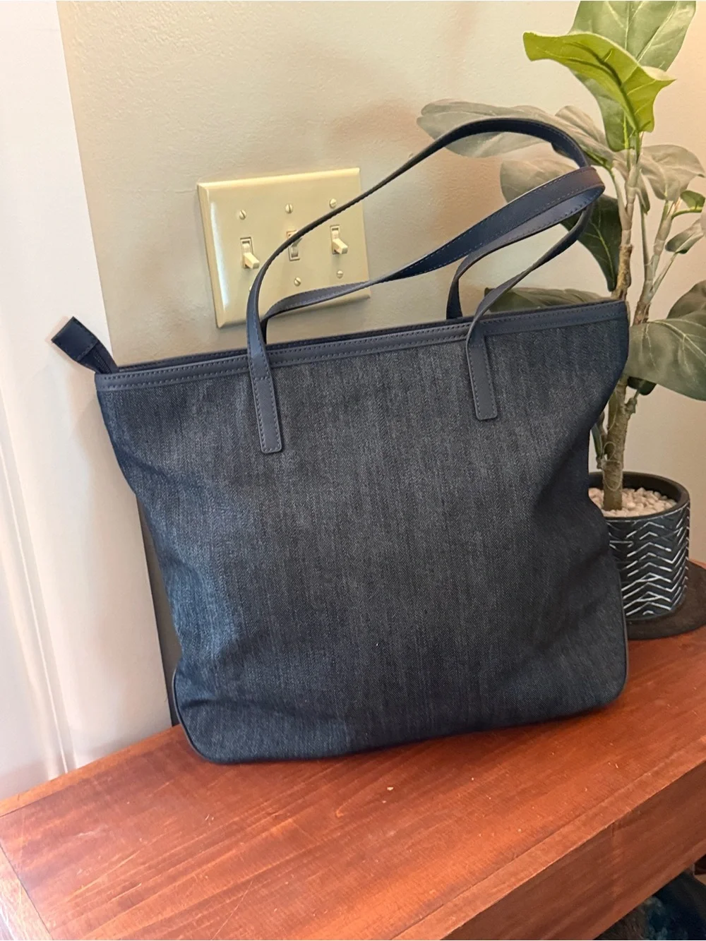 Michael Kors Denim Tote Bag Navy Blue Large Zip Top Laptop Shoulder Bag - Picture 8 of 10